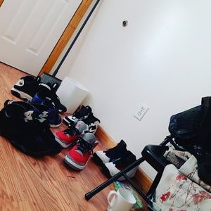 Meet your Posher, Emmanuel